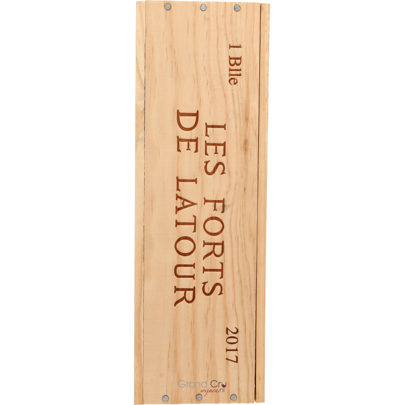 2017 Chateau Latour Les Forts de Latour