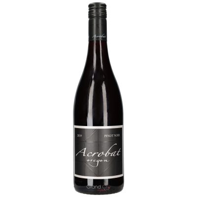 2019 Acrobat Oregon Pinot Noir
